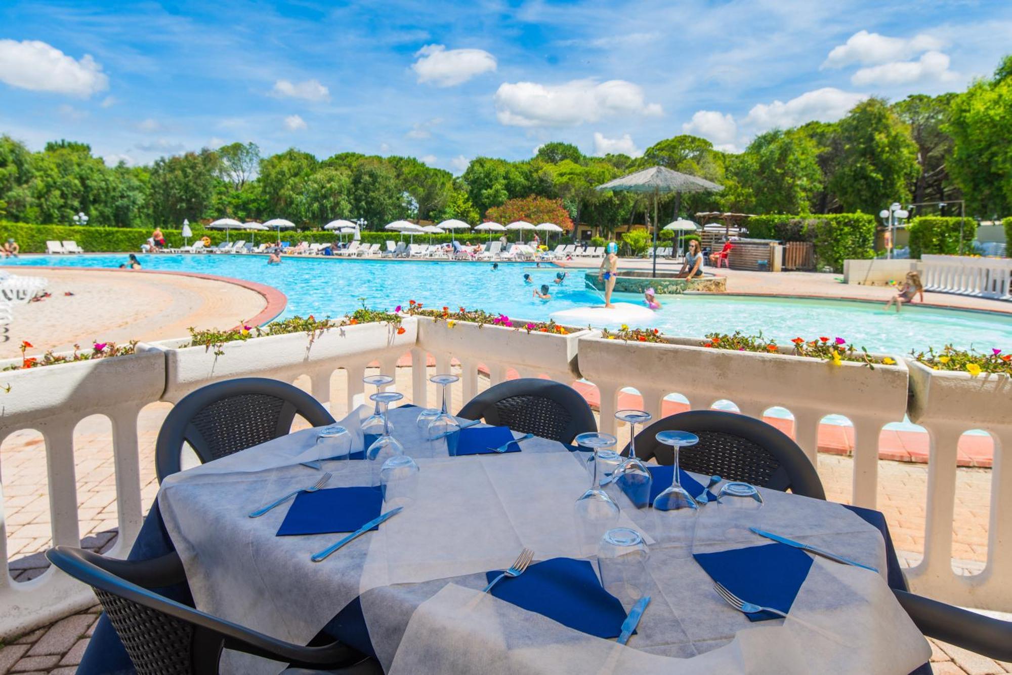 Arcobaleno Camping Marina Di Bibbona